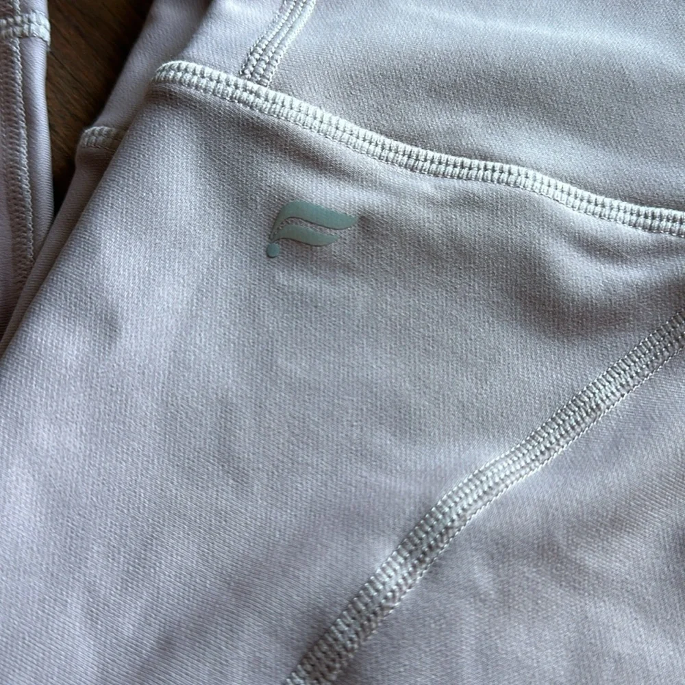 Fabletics Active Light Mauve Pink Compression Full Length Leggings Size XL - Picture 11 of 13